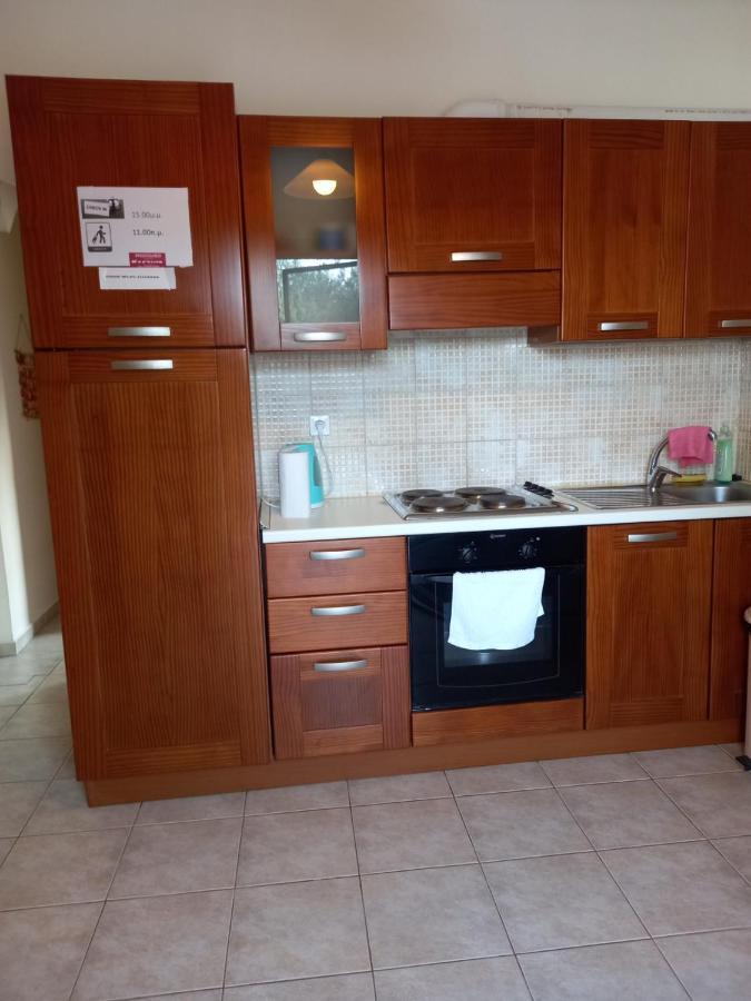 Flisvos Apartments Megalochori  エクステリア 写真