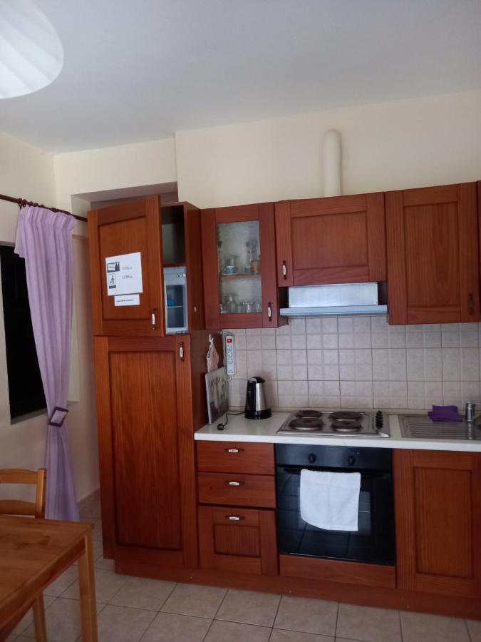Flisvos Apartments Megalochori  エクステリア 写真
